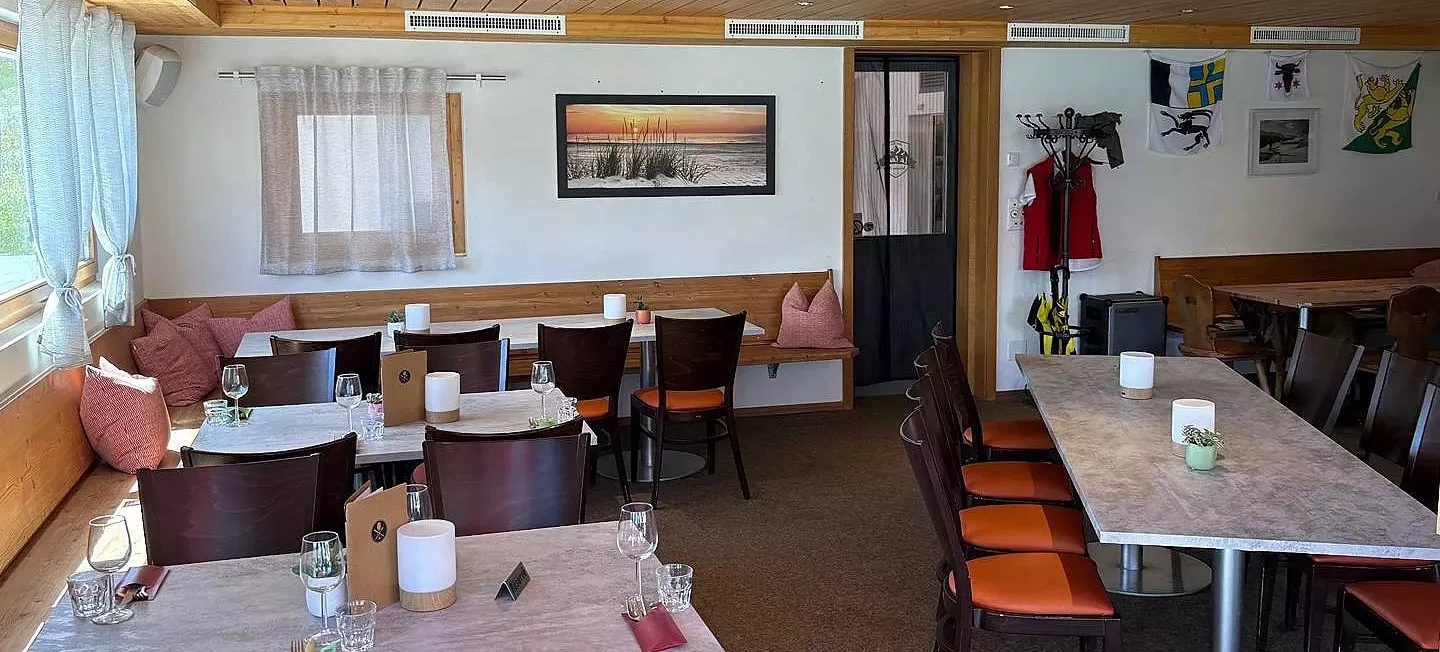 Restaurant La Cana - feine Pizzas und Getränke